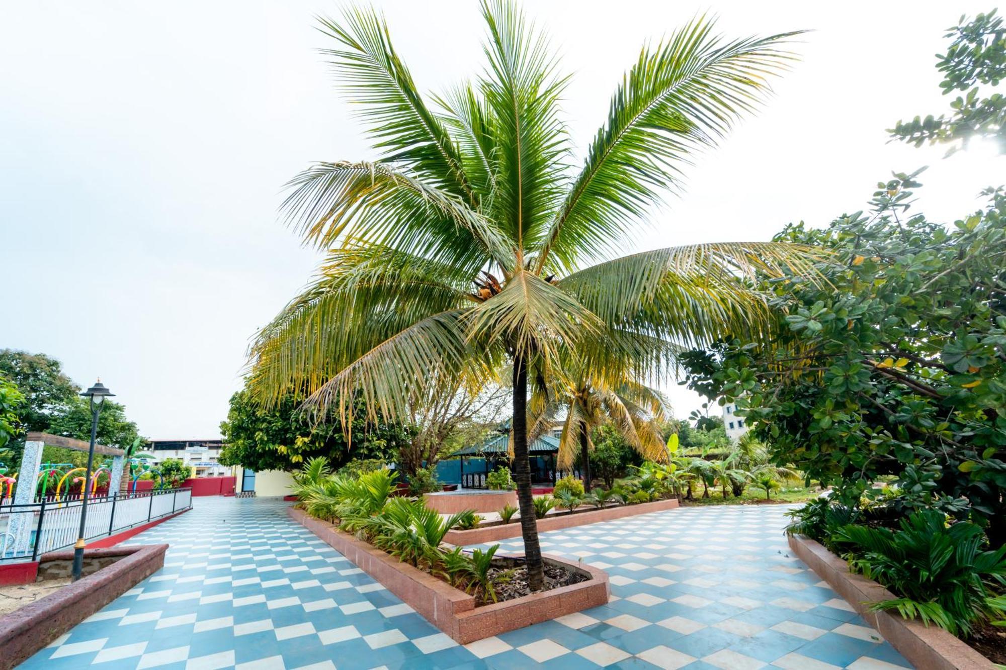 Treebo Green Village Resort - Goa Maneri  Exteriér fotografie