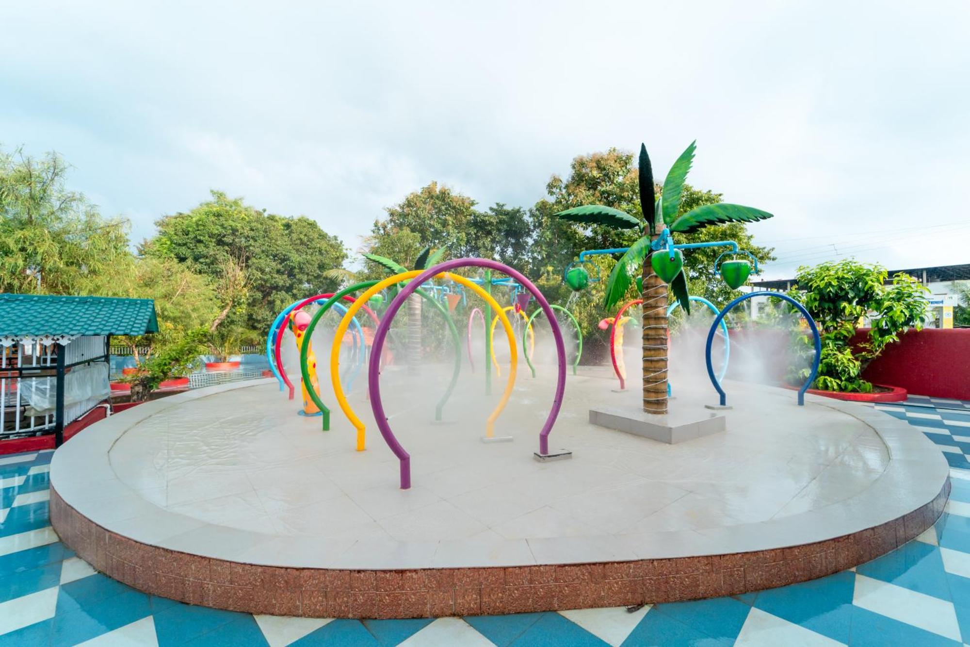 Treebo Green Village Resort - Goa Maneri  Exteriér fotografie